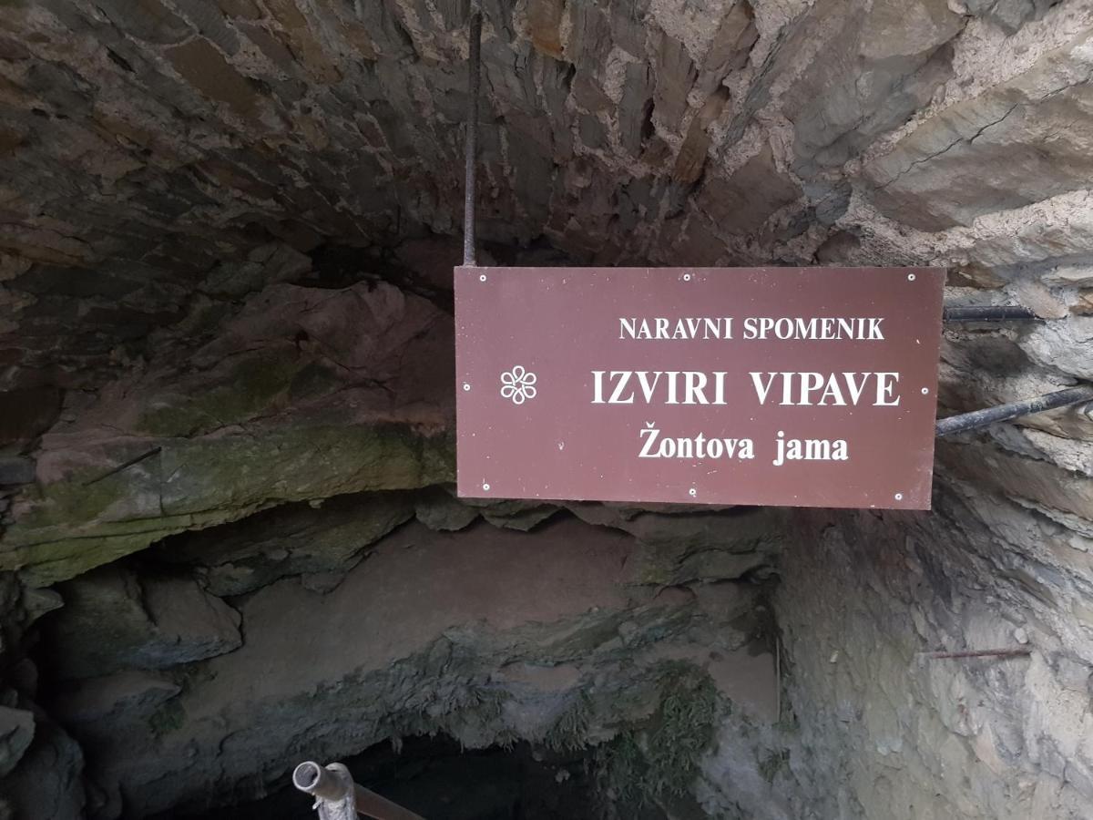 Boutique Villa Zontova Jama Vipava Buitenkant foto