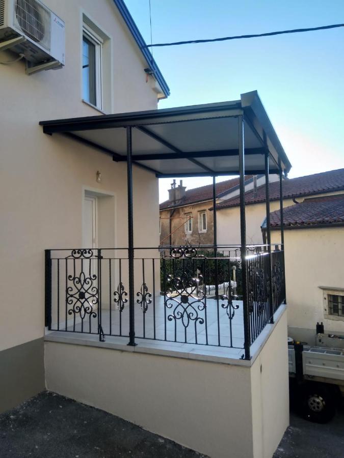 Boutique Villa Zontova Jama Vipava Buitenkant foto